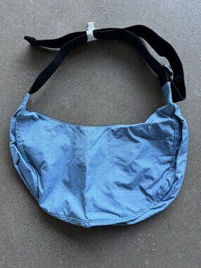 Brand new Medium Crescent Bag by Baggu in denim